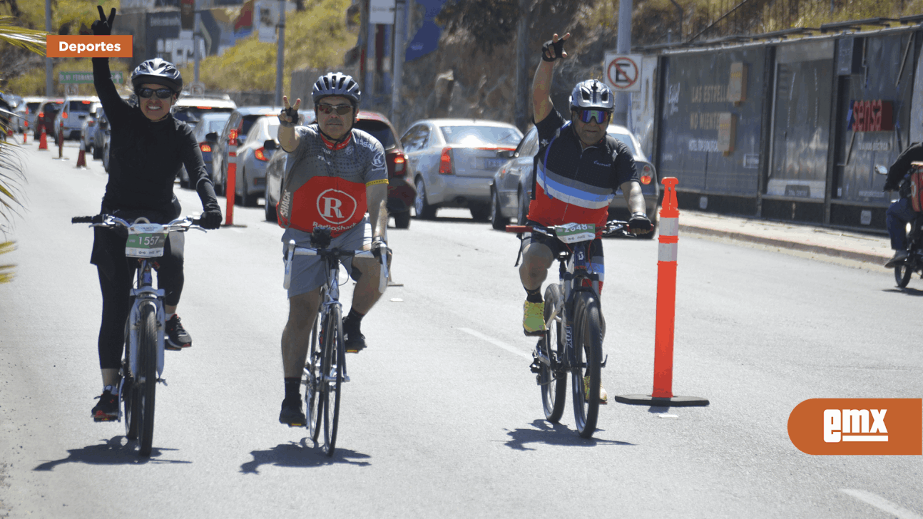 EMX-Celebraron paseo ciclista Rosarito/Ensenada