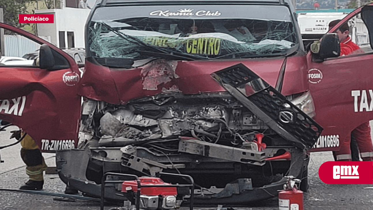 Choque De Taxi Rojo Con Negro Deja Dos Lesionados; Uno P... - El Mexicano