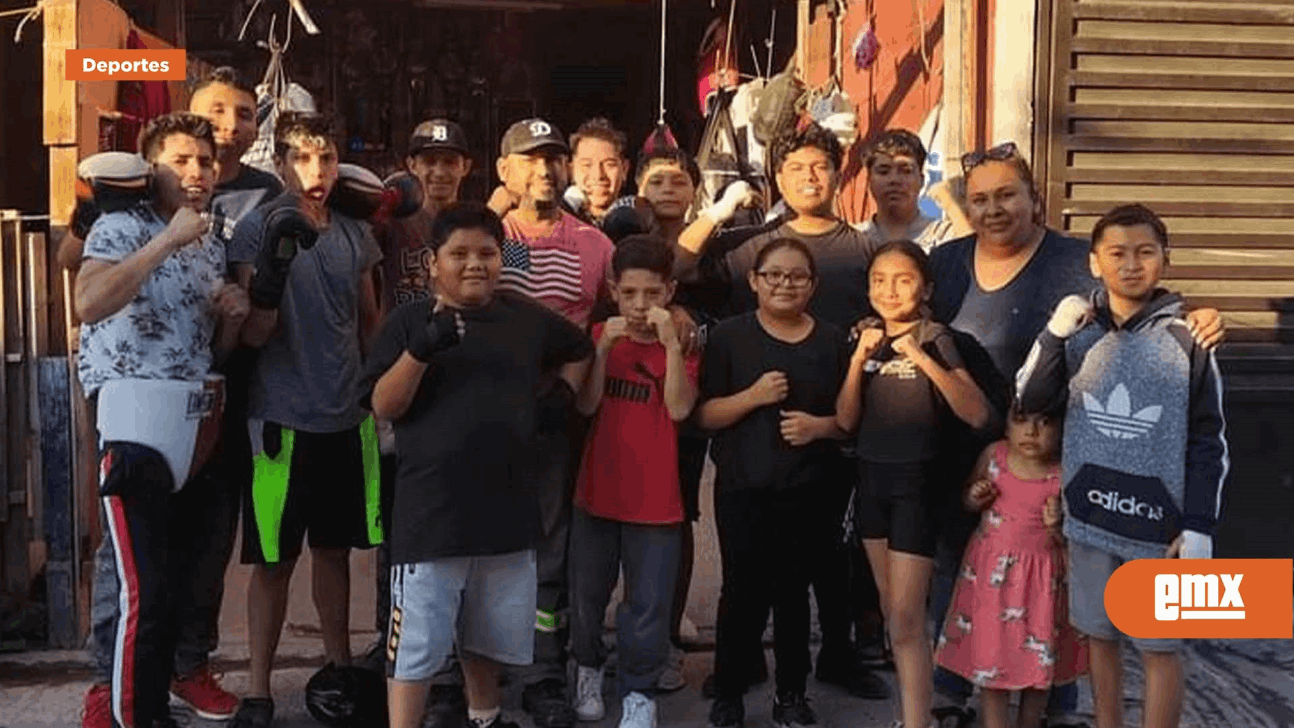 EMX-Celebra aniversario Quezada's Boxing 