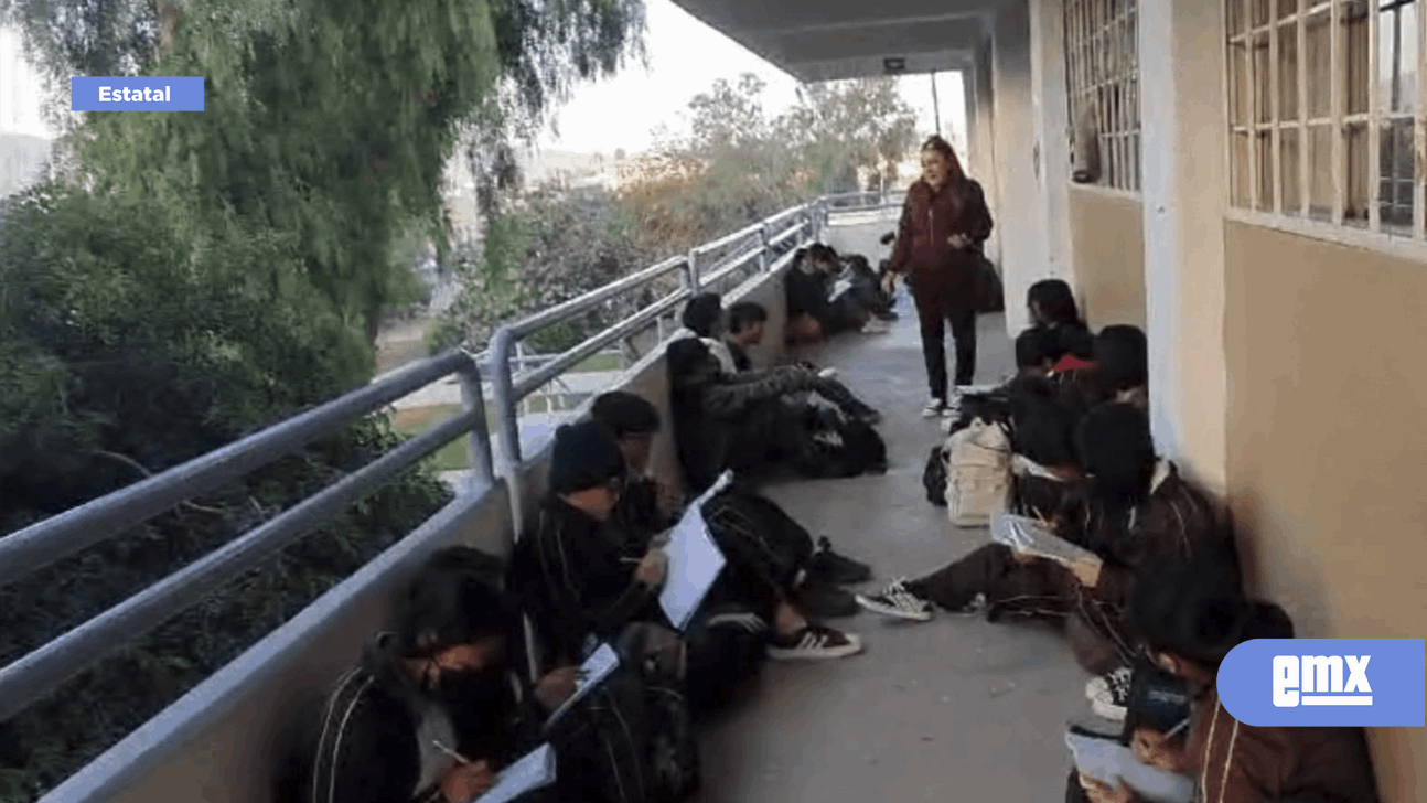 EMX-Toman por la fuerza la secundaria número siete de Maneadero