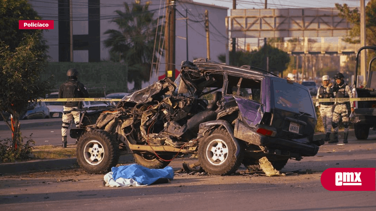 EMX-Muere mujer en brutal choque frente a plaza Americana Otay