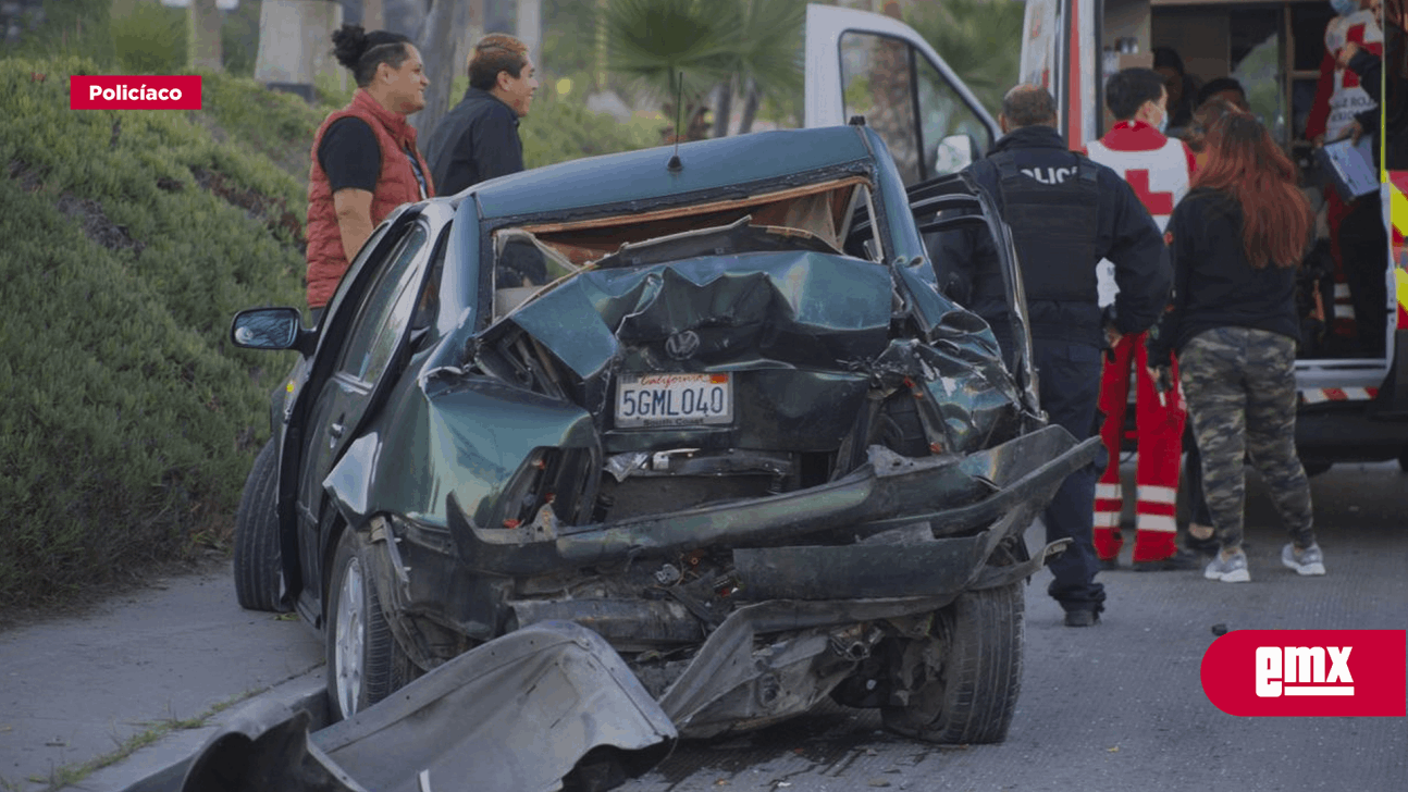 EMX-Exceso de velocidad provoca choque y más tráfico vial en el libramiento Sur 