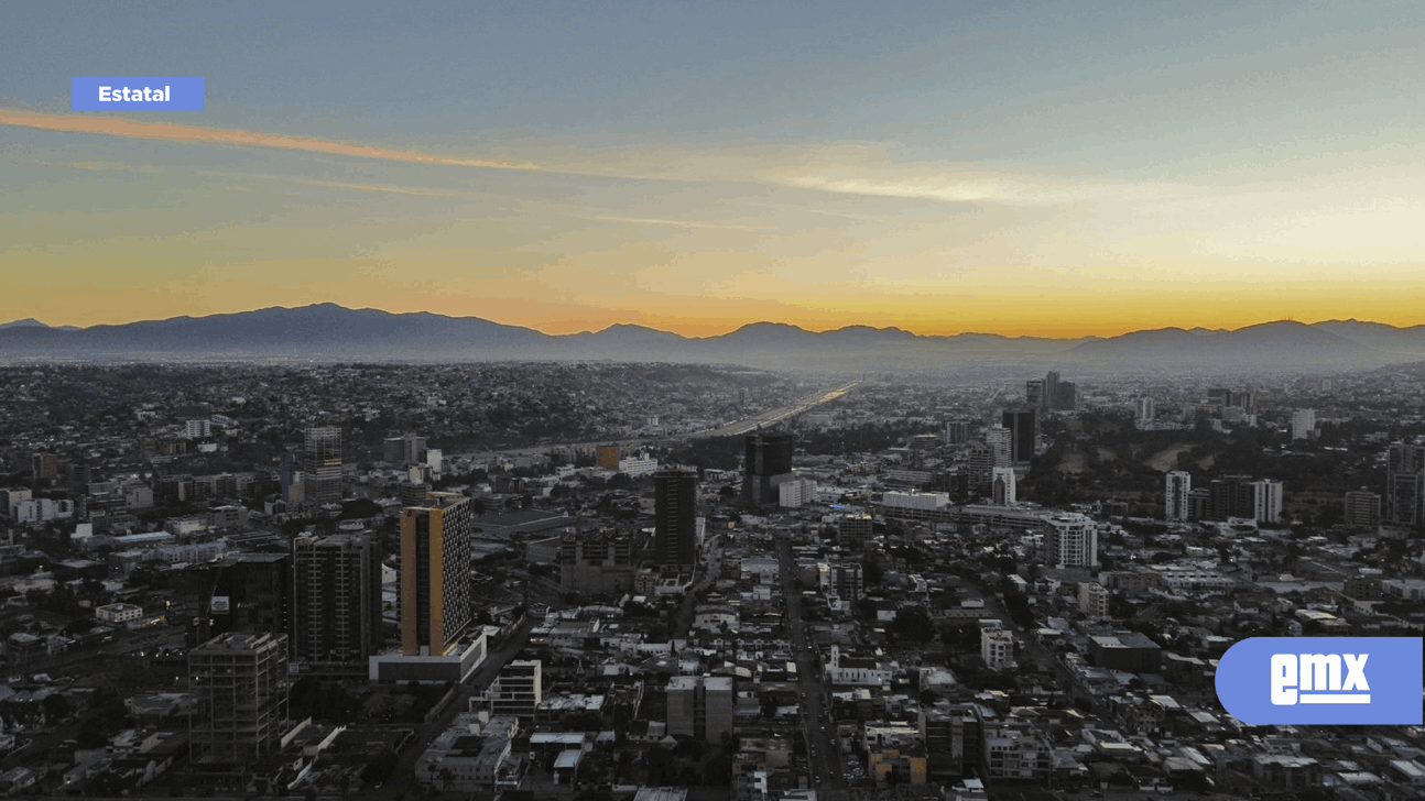 EMX-Amanecer en Tijuana