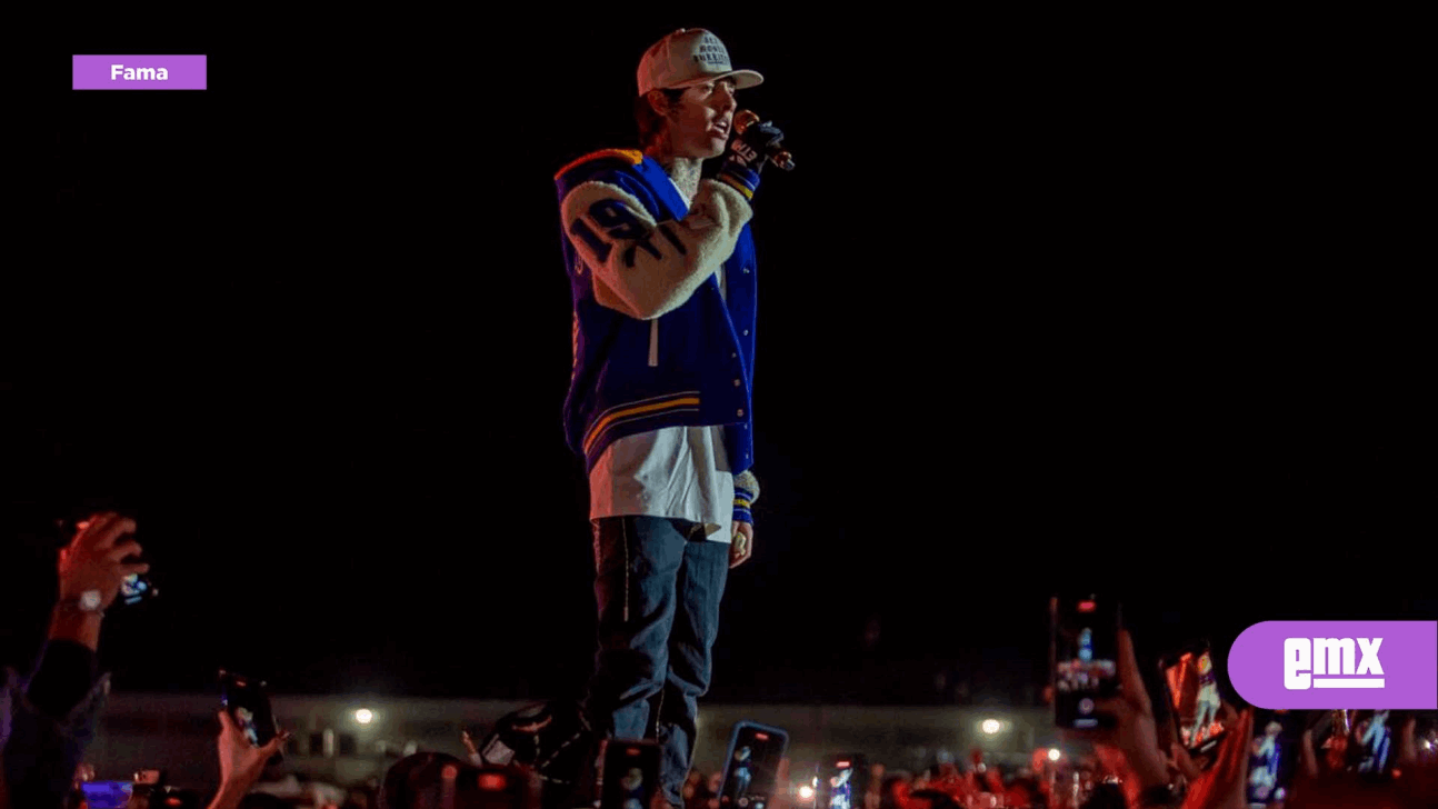 EMX-El rey de los corridos tumbados se presenta en Rosarito 