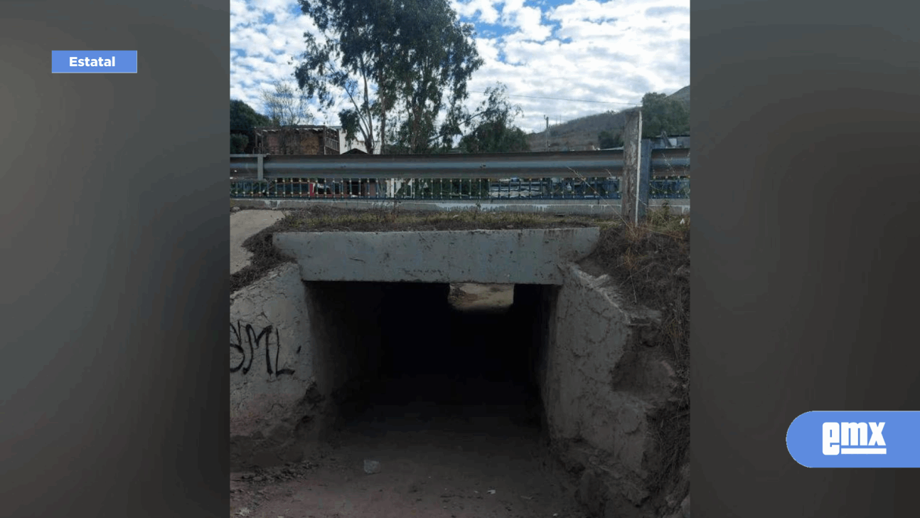 EMX-Peligroso túnel en Playas de Tijuana es el único acceso para vecinos de la colonia Cantineros