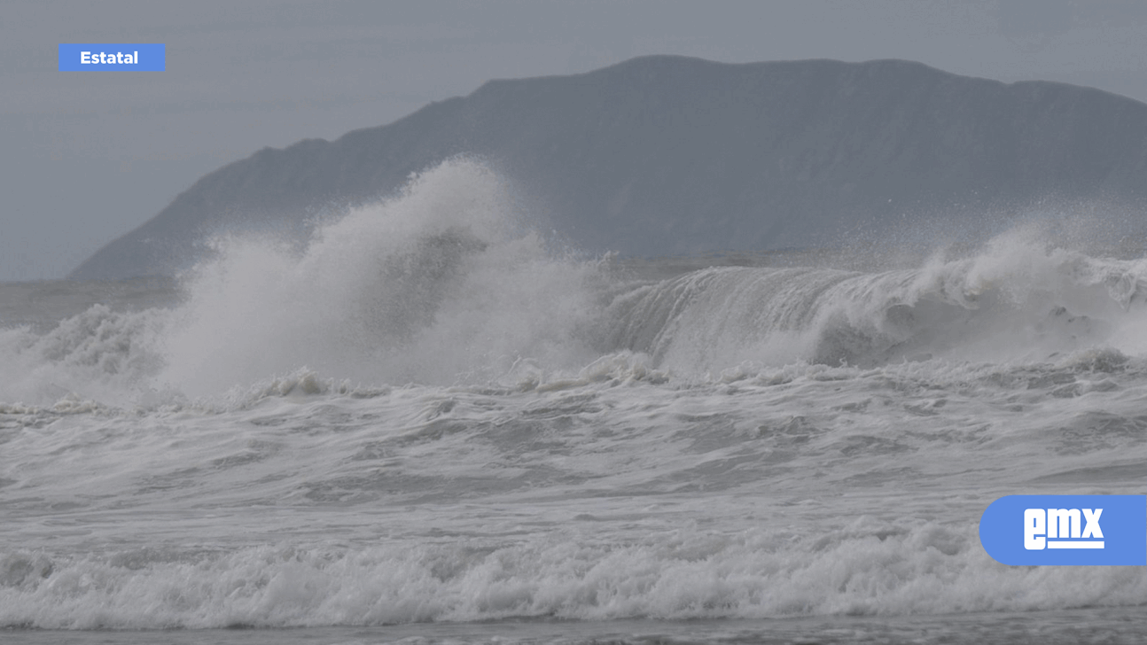 EMX-Se divisan grandes olas en Playas de Tijuana 