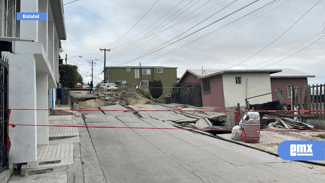 EMX-FALLA GEOLÓGICA EN HUNDIMIENTO EN LA COLONIA DEL RÍO