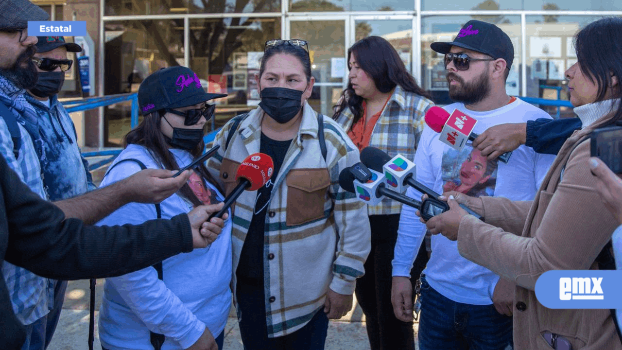 EMX-Amigos y familiares de Angelita protestan en Tecate