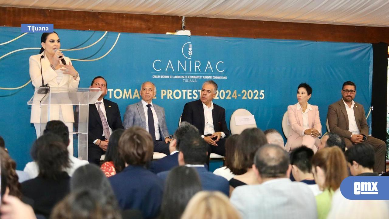 EMX-Toma protesta Zaida López como primera mujer presidenta de Canirac Tijuana 