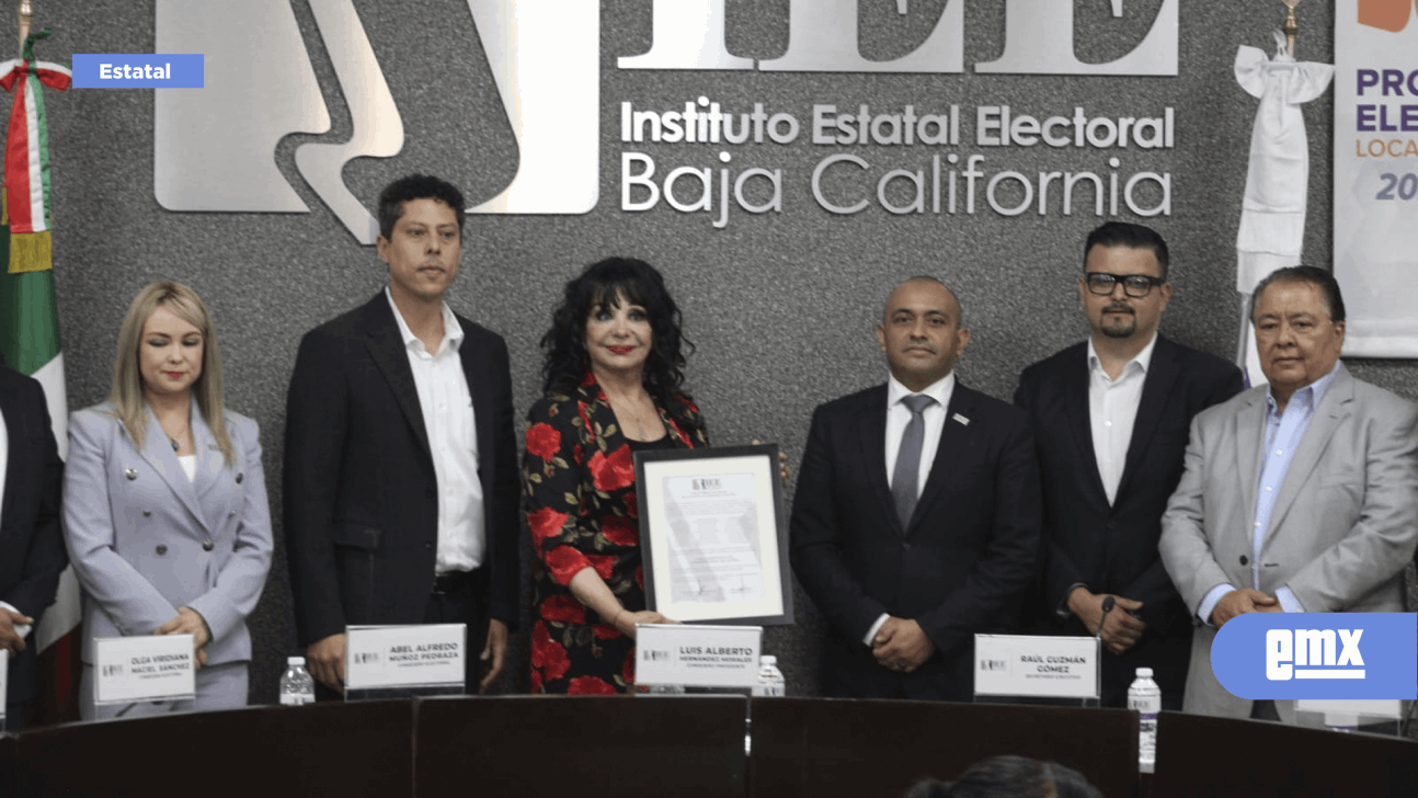 EMX-NORMA BUSTAMANTE RECIBE ACTA DE MAYORIA CONFIRMANDO REELECCION EN MEXICALI 