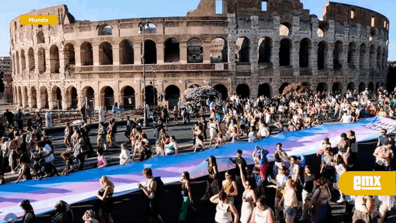 EMX-Desfile-del-Orgullo-LGBTQ-en-Roma-celebra-30-años-y-desafía-comentarios-del-papa-Francisco