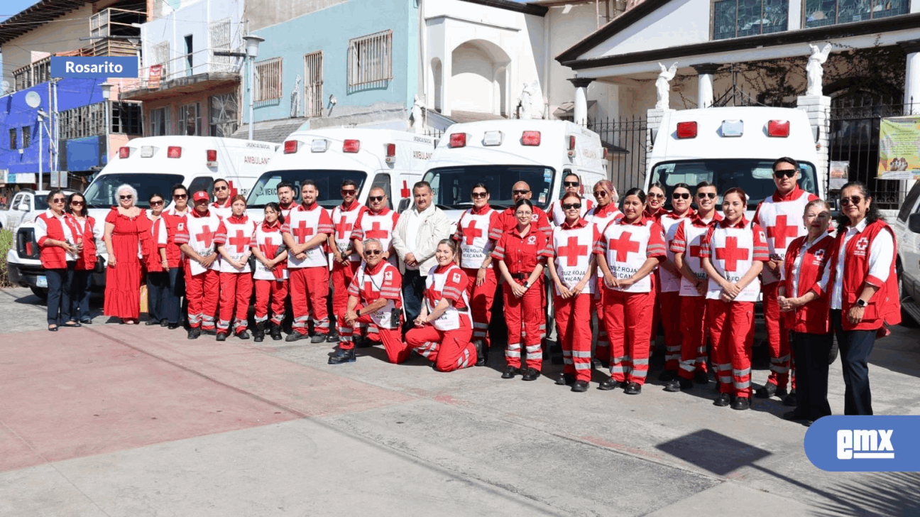 EMX-Cruz Roja celebra a sus elementos de Playas de Rosarito