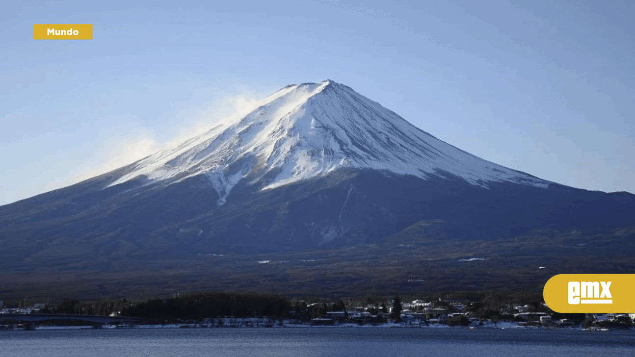 EMX-Hallan-a-tres-alpinistas-muertos-en-cráter-del-monte-Fuji