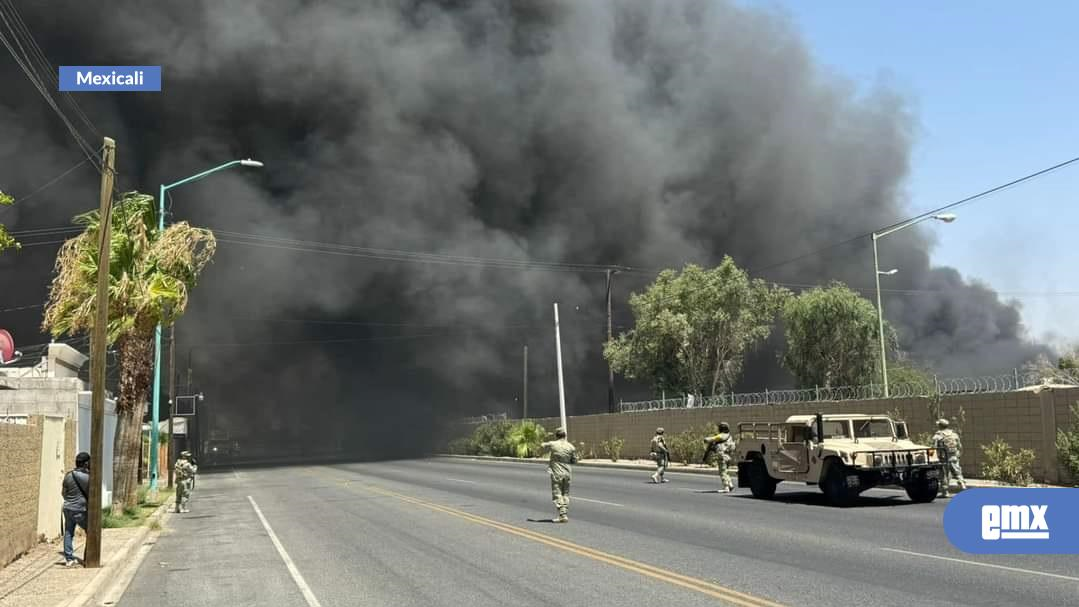 EMX-MEGA INCENDIO AFECTÓ EN PARQUE INDUSTRIAL