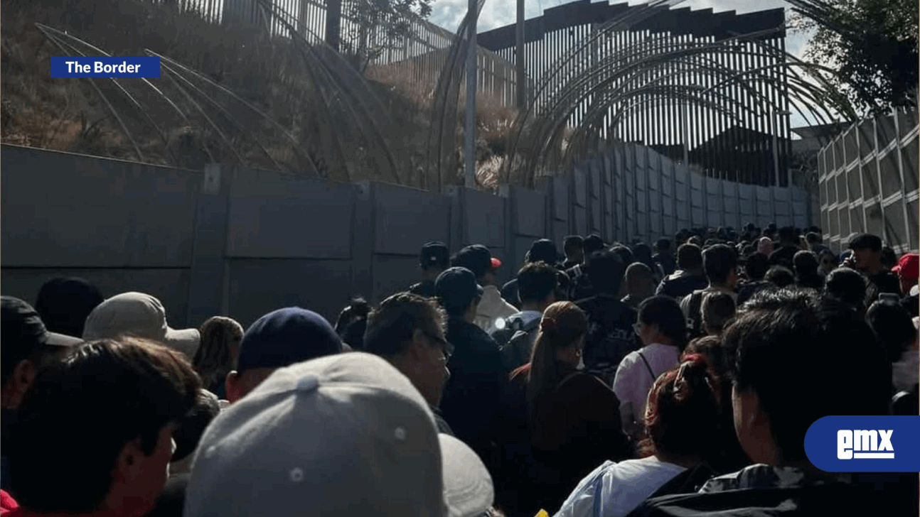 EMX-Caóticas filas en San Ysidro por cobro de “Derecho de Visitante” a extranjeros