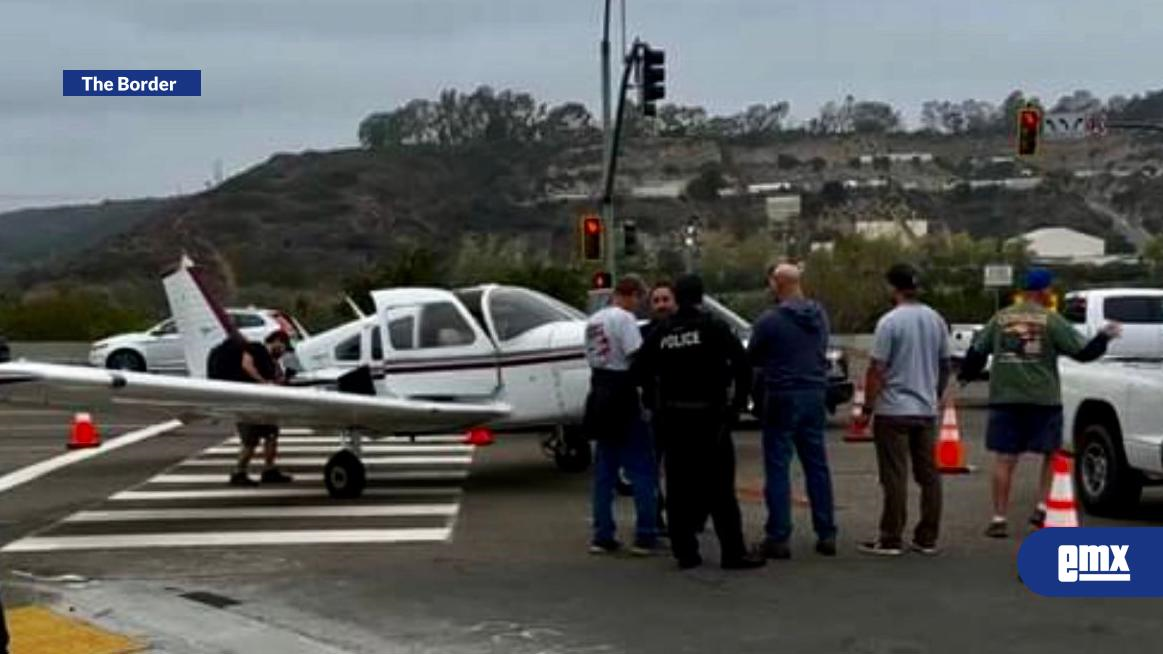 EMX-Aterriza-de-emergencia-"narcoavioneta"-en-la-Ruta-Estatal-76-de-San-Diego