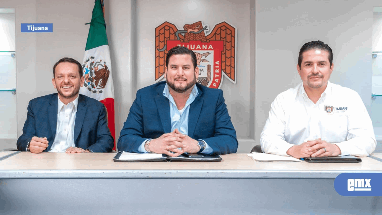 EMX-PRESENTA ALCALDE ISMAEL BURGUEÑO A CARLOS TORRES COMO ENCARGADO DE PROYECTOS ESTRATÉGICOS