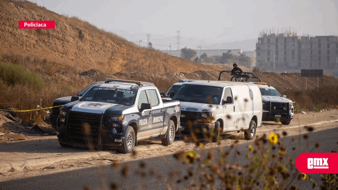 EMX-Localizaron cuerpo dentro de una bolsa en carretera Tijuana-Tecate