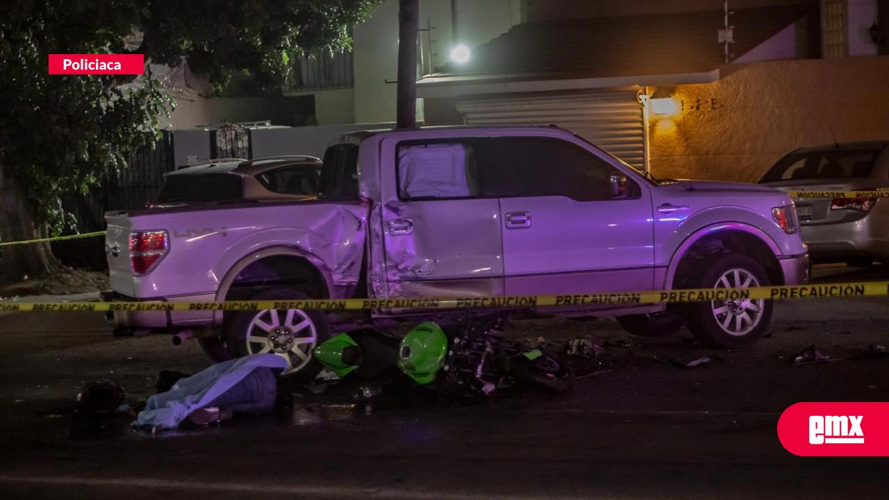 EMX-Motociclista pierde la vida tras chocar contra pickup en Playas de Tijuana 