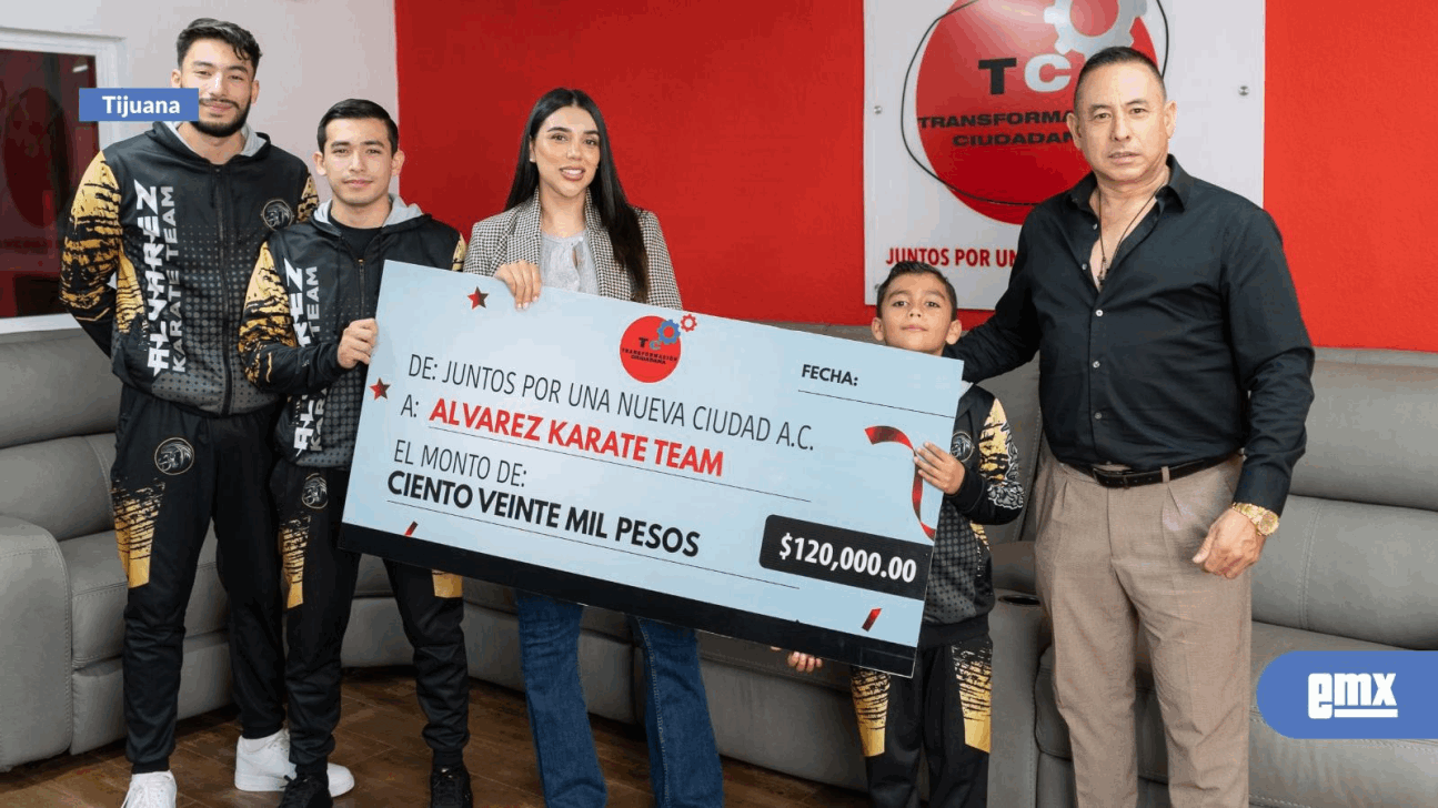 EMX-Realiza donativo Transformación Ciudadana a Alvarez Karate Team