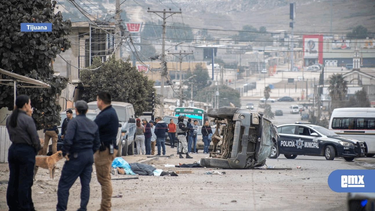 EMX-Mujer pierde la vida tras volcadura en Terrazas Del Valle