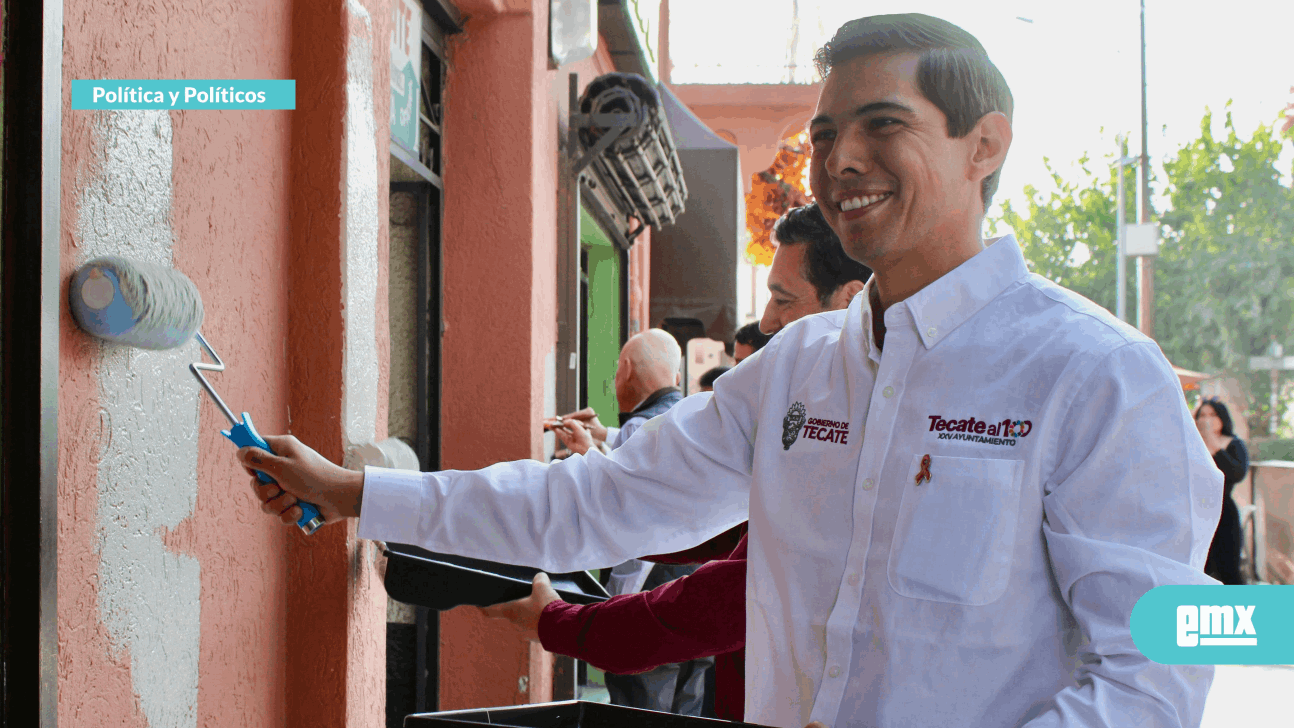 EMX-ROMÁN COTA MUÑOZ… sostiene encuentro con jóvenes