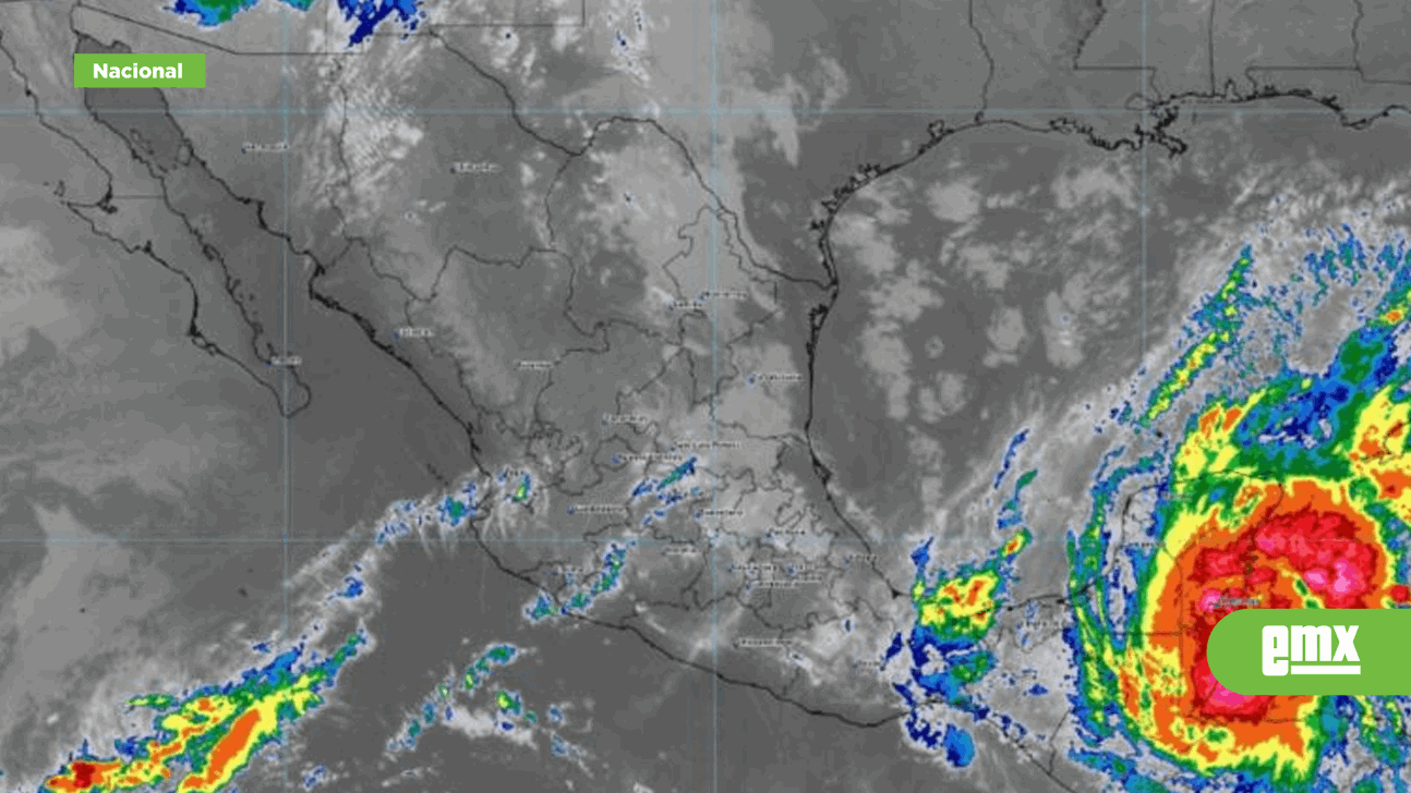 EMX-Tormenta-Nadine-toca-tierra-en-Belice-y-provoca-lluvias-en-Yucatán