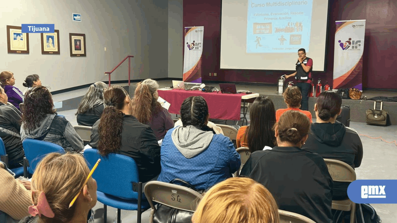 EMX-CAPACITAN-EN-TEMAS-DE-SEGURIDAD-E-HIGIENE-A-PERSONAL-DE-ESTANCIAS-INFANTILES-DE-DIF-TIJUANA