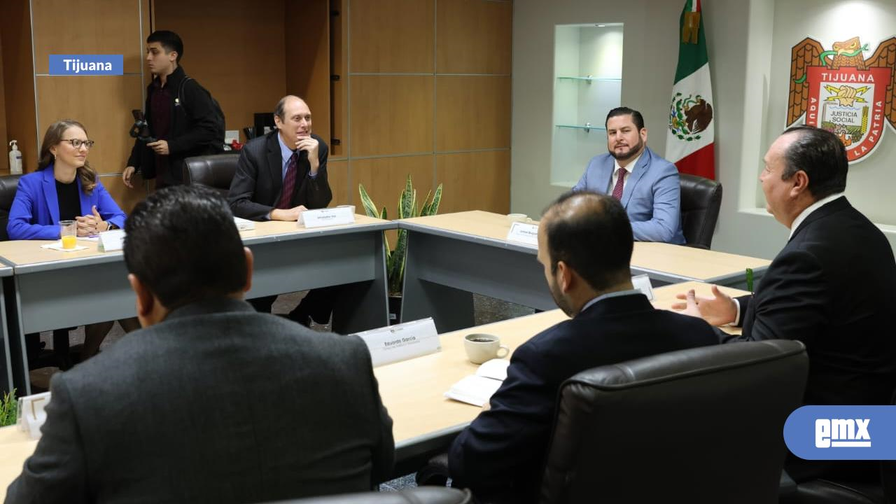 EMX-RECIBE-ALCALDE-ISMAEL-BURGUEÑO-AL-CÓNSUL-GENERAL-DE-ESTADOS-UNIDOS-CHRISTOPHER-TEAL