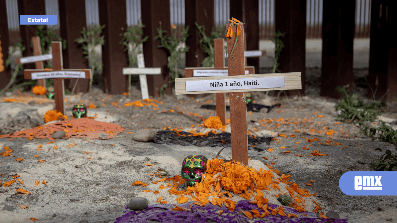 EMX-“Por-los-que-no-pudieron-cruzar”;-realizan-altar-de-muertos-en-muro-fronterizo