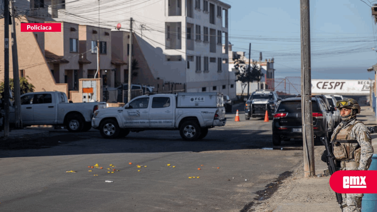 EMX-Queman-a-una-persona-en-Playas-de-Tijuana