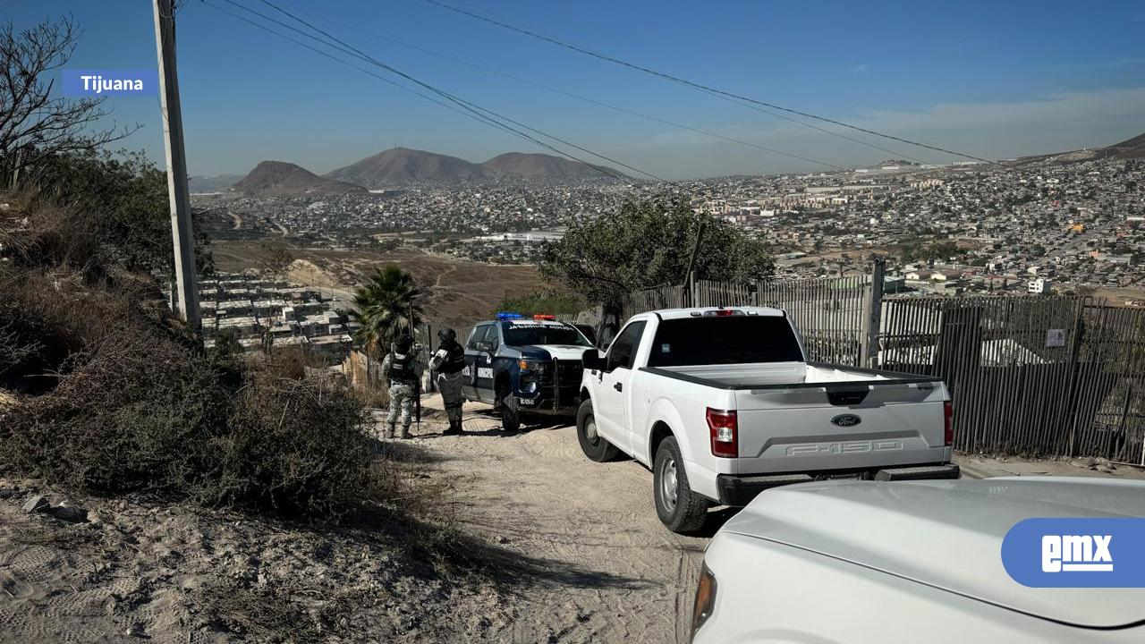 EMX-Descubren un cráneo al realizar una excavación en Maclovio Rojas