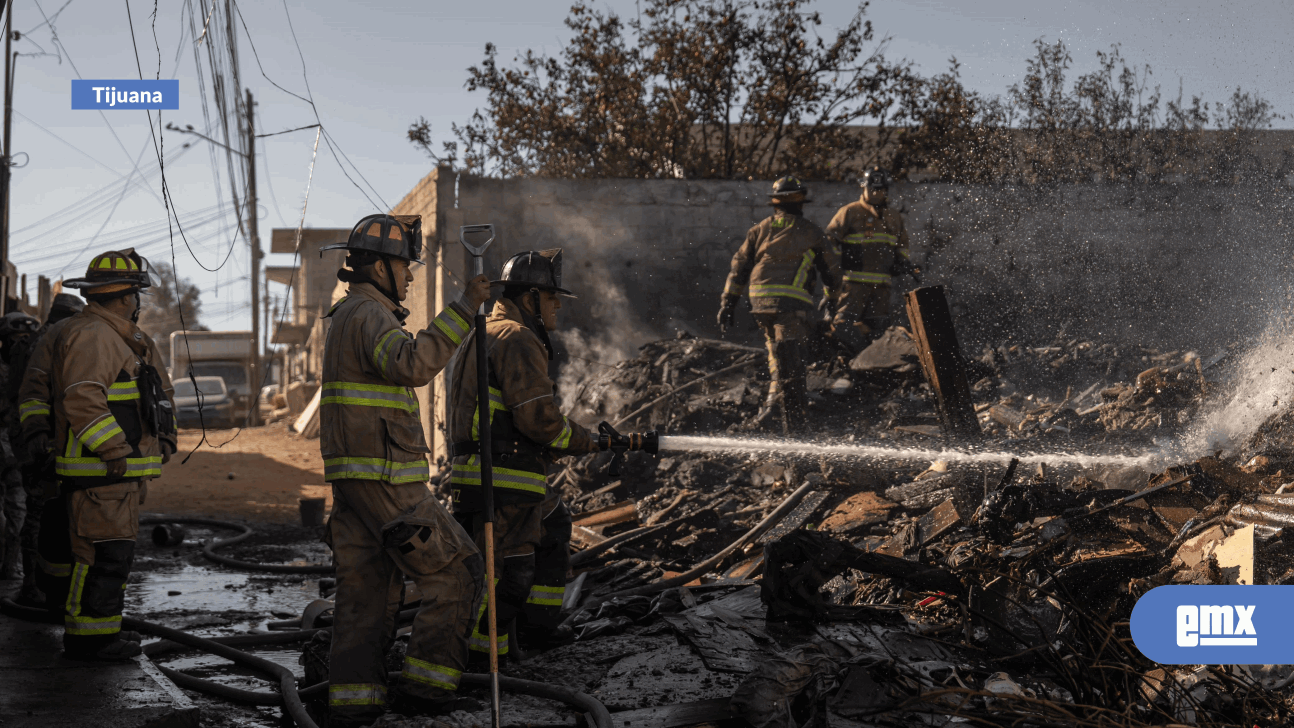 EMX-Incendio-afecta-dos-viviendas-en-la-colonia-Los-Altos.