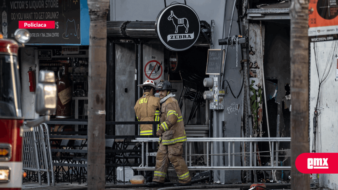 EMX-Incendio-consume-en-su-totalidad-bar-en-la-Zona-Centro-de-Tijuana