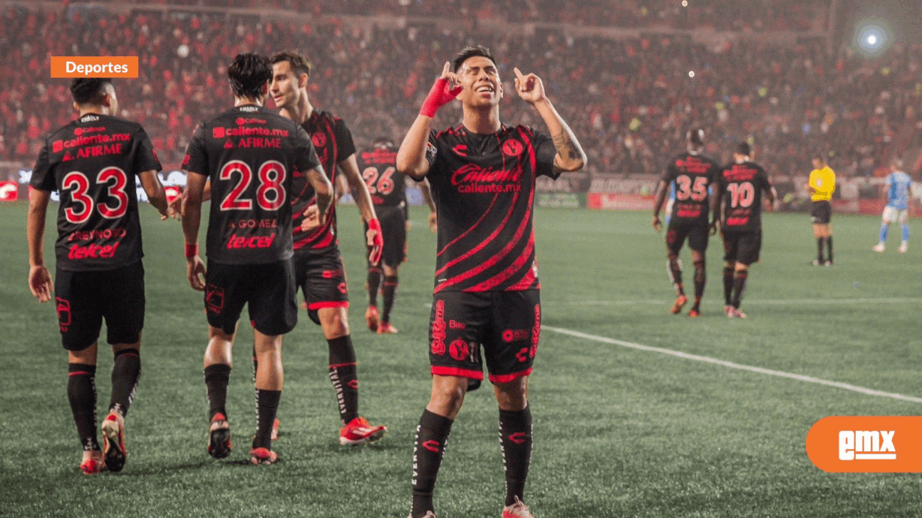 EMX-CUIDADO-CON-EL-PERRO:-Xolos-golean-a-Cruz-Azul