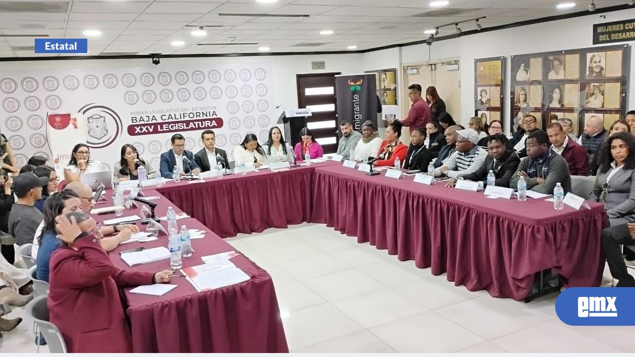 EMX-PRESENTAN-PROGRAMA-PARLAMENTO-MIGRANTE