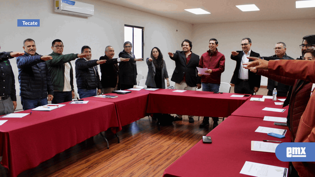 EMX-REAFIRMA-ROMAN-COTA-SU-COMPROMISO-DE-CREAR-2,000-VIVIENDAS-EN-TECATE