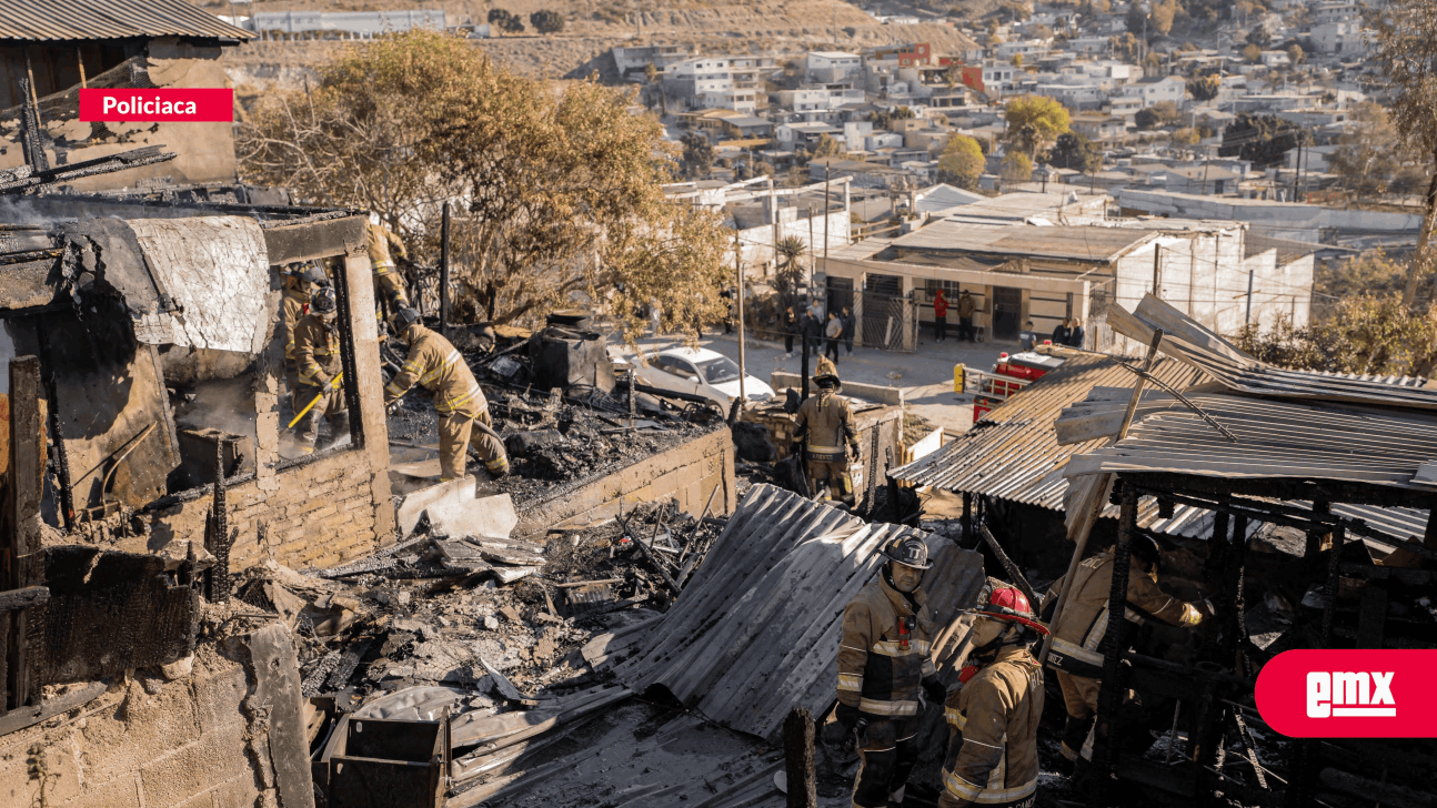 EMX-Incendio-consume-una-casa-y-afecta-dos-más-en-El-Tecolote