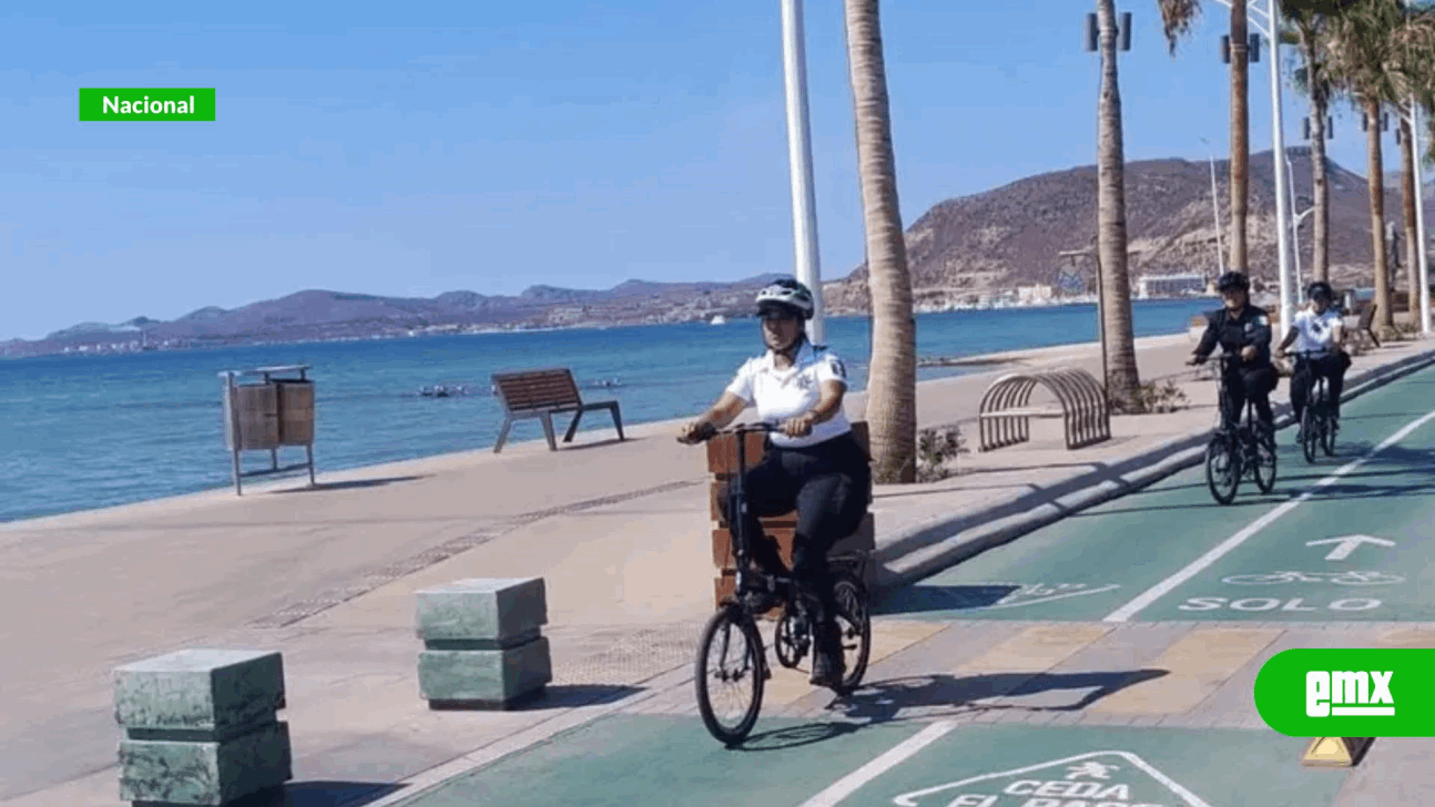 EMX-Mujer-es-detenida-por-tomarse-fotos-desnuda-en-malecón-de-La-Paz,-BCS