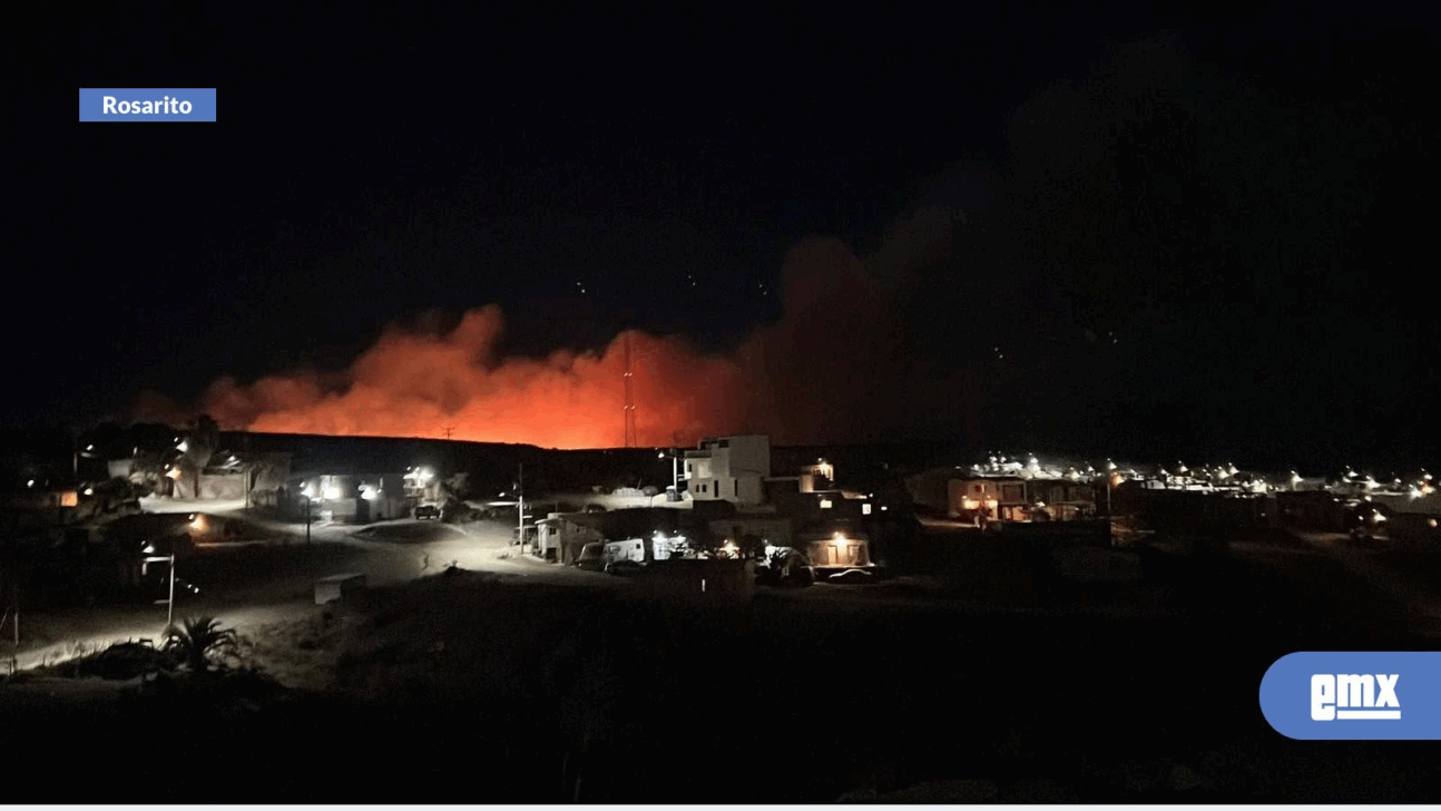 EMX-Incendios-forestales-controlados-en-Primo-Tapia,-Rosarito,-estuvieron-a-punto-de-llegar-a-viviendas.