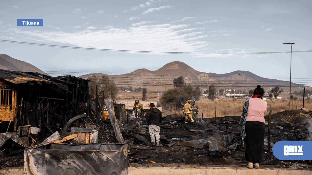 EMX-Se-incendian-cinco-casas-en-Valle-Redondo:-familias-lo-pierden-todo