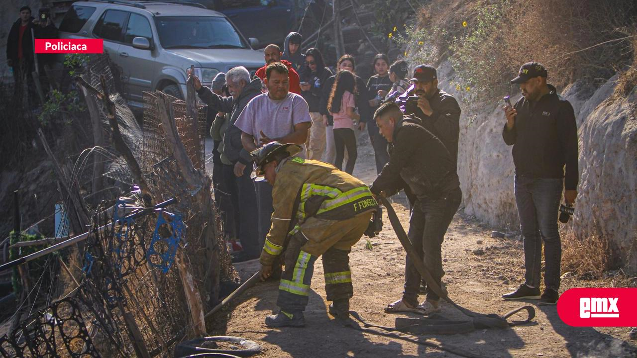 EMX-Fuego-consume-dos-viviendas-en-la-colonia-Mariano-Matamoros