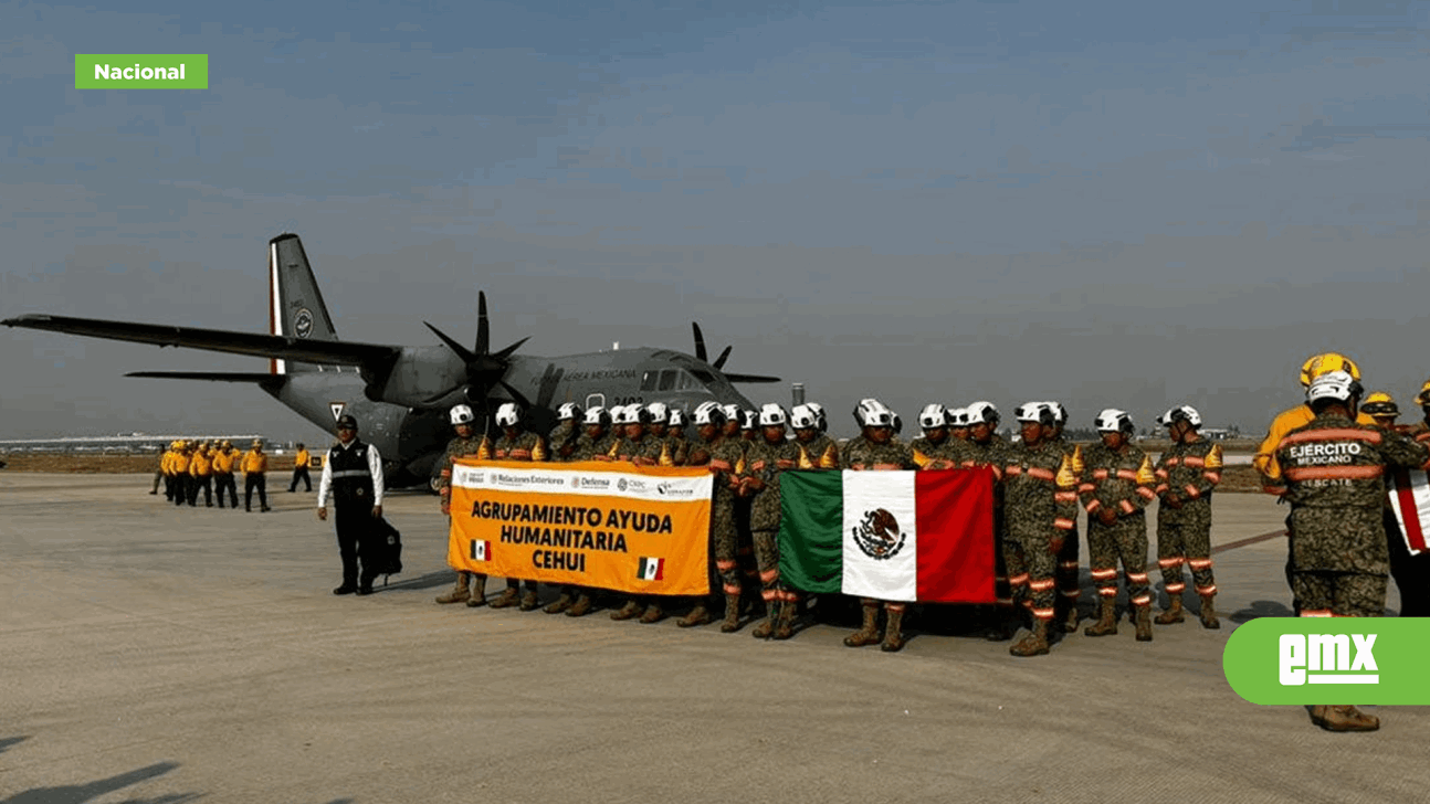 EMX-Regresan mexicanos que combatieron incendios en California; los reciben con honores