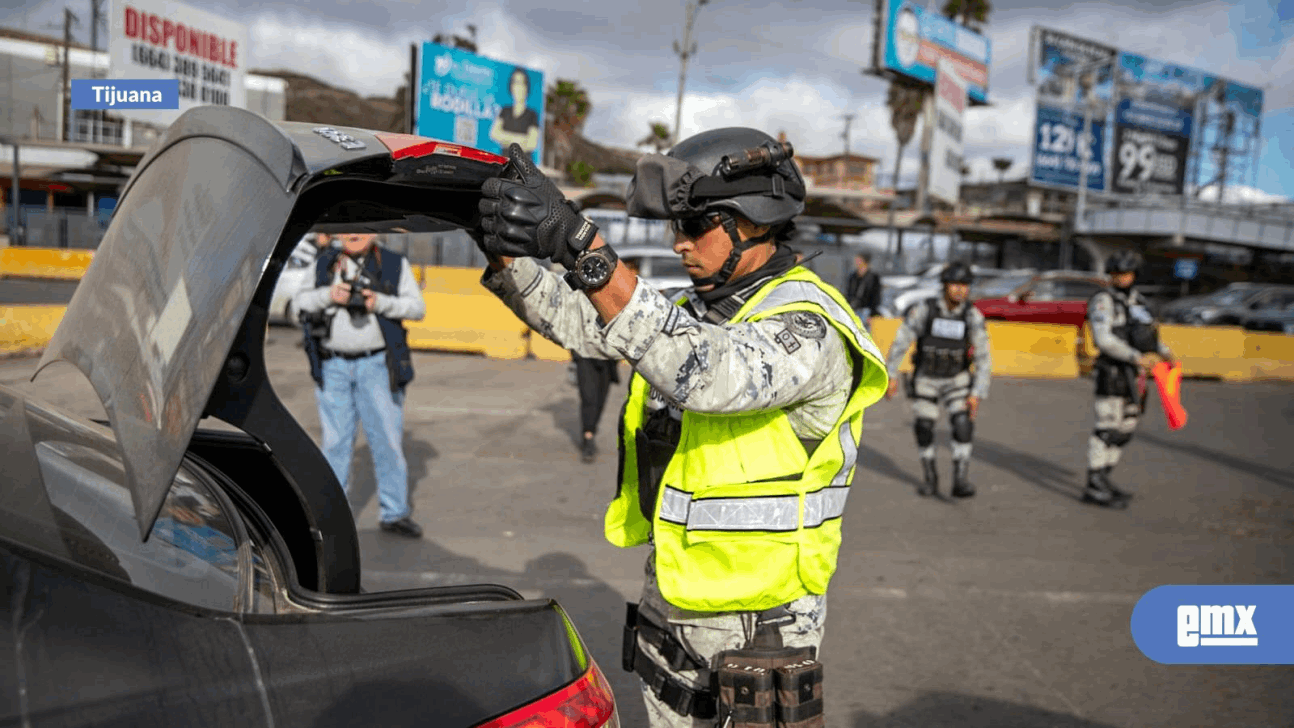 EMX-Tras-acuerdos-entre-México-y-Estados-Unidos,-Guardia-Nacional-implementó-un-filtro-de-revisión-en-las-garitas-de-san-Ysidro