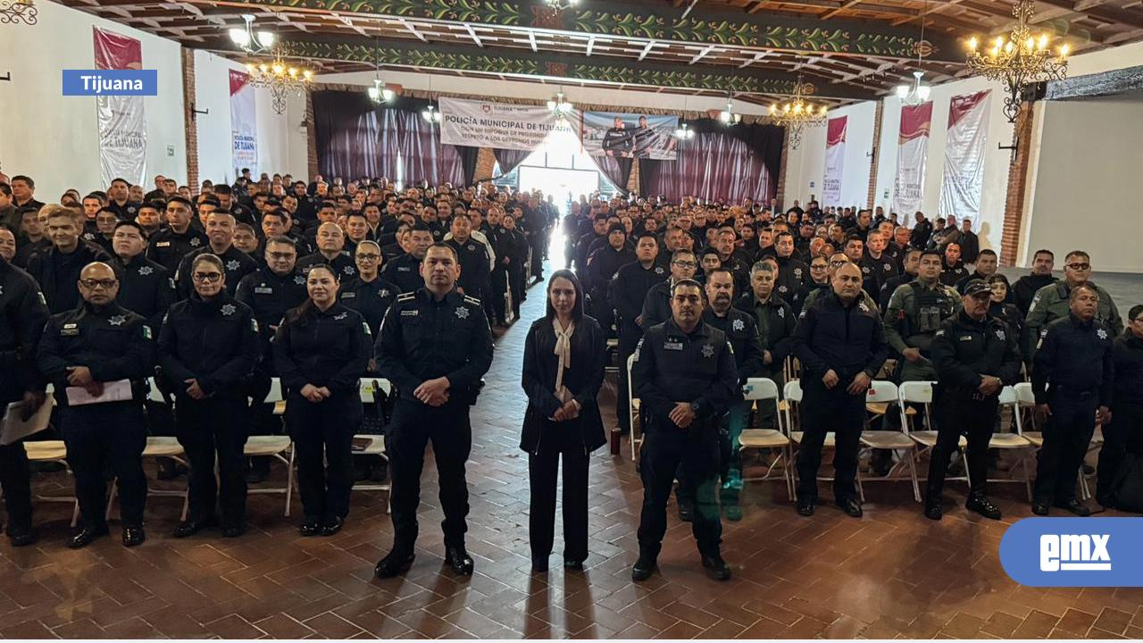 EMX-CAPACITAN A POLICÍA MUNICIPAL EN DERECHOS HUMANOS