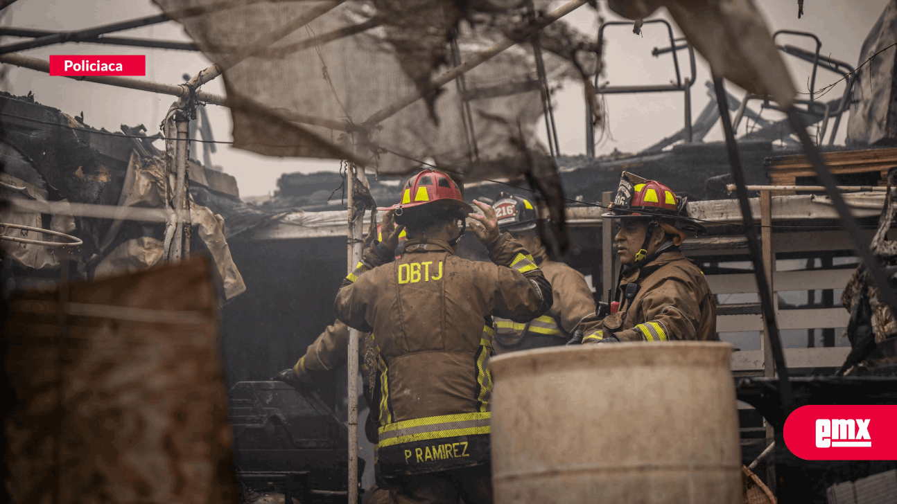 EMX-Incendio en colonia Torres parte baja deja una vivienda afectada y otra con daños parciales