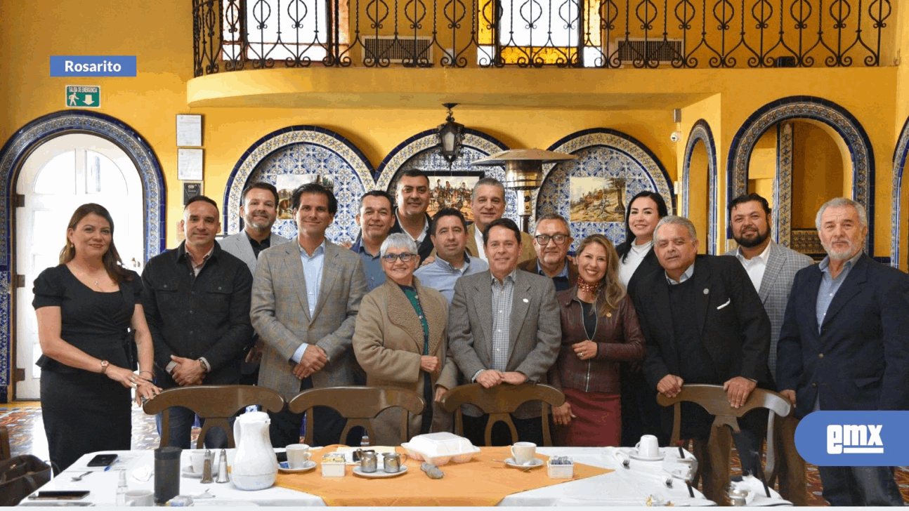 EMX-Reeligen-a-Gustavo-Torres-como-Presidente-del-CCE-Rosarito