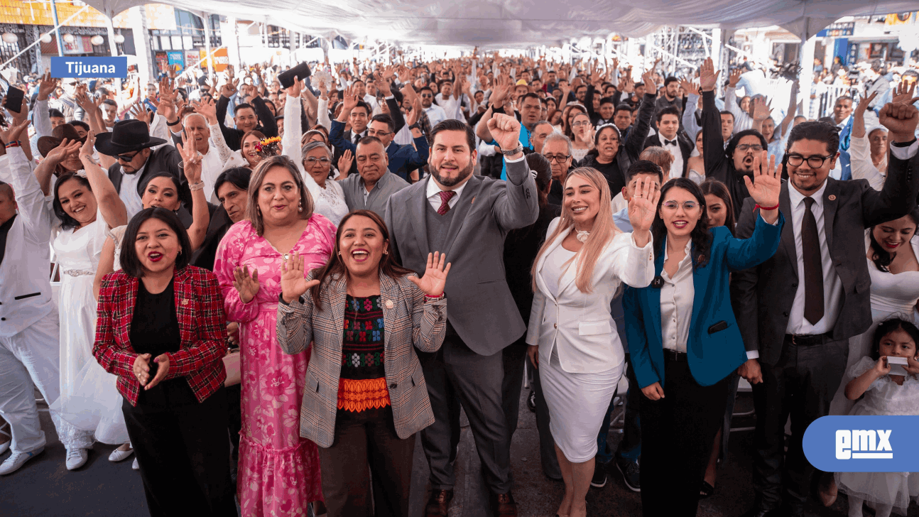 EMX-Celebra Ismael Burgueño unión civil de mil 920 parejas en Matrimonios Colectivos 2025