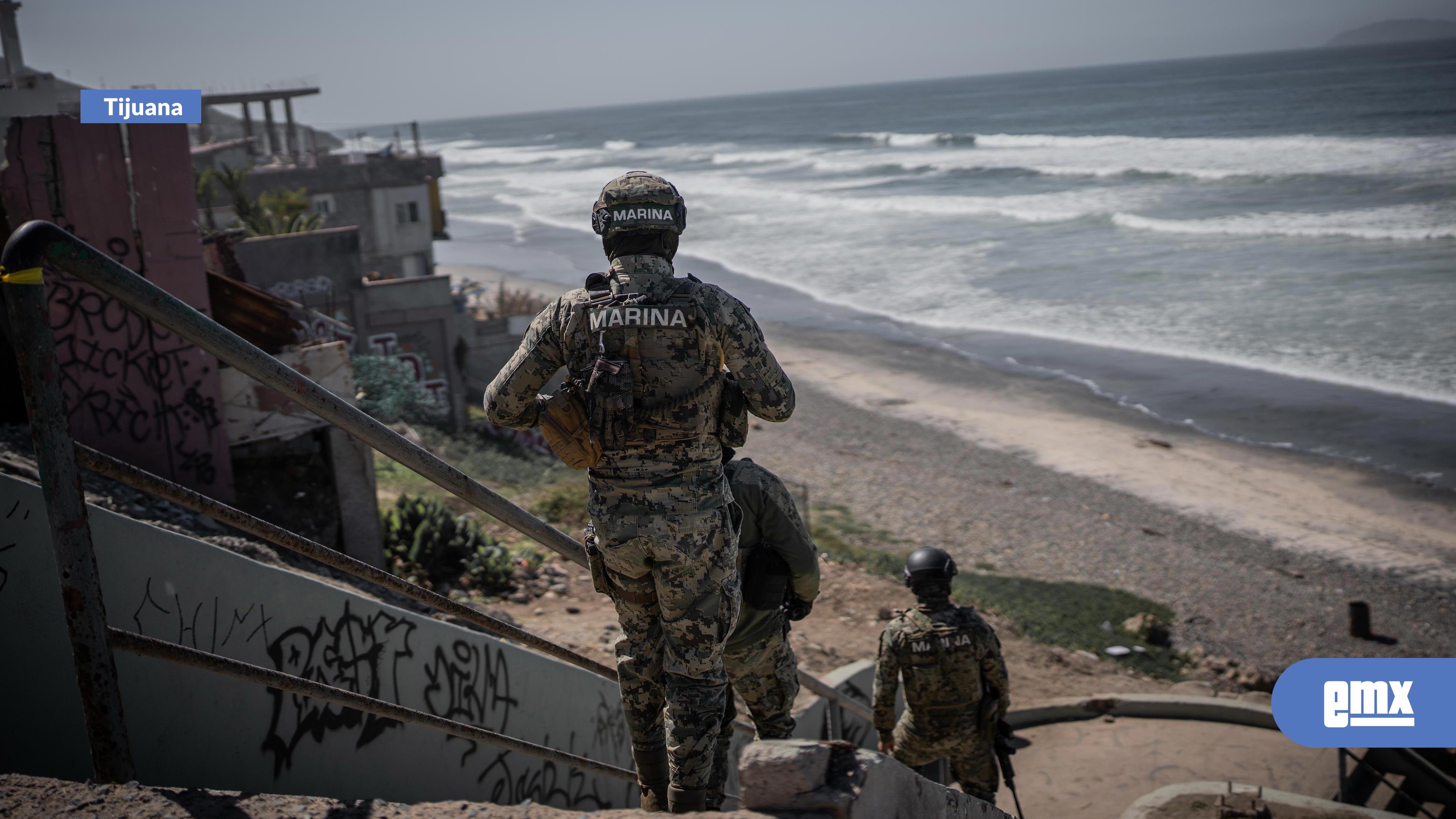 EMX-Se-suman-voluntarios-a-la-búsqueda-del-joven-que-fue-arrastrado-por-la-corriente-en-Playas-de-Tijuana