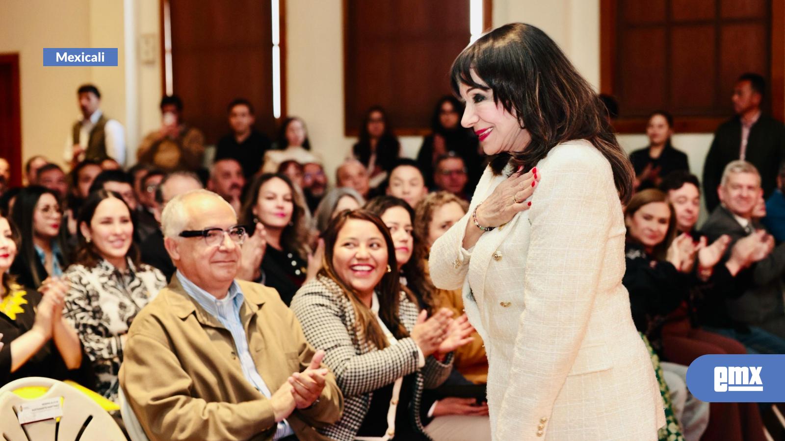 EMX-PRESENTA NORMA BUSTAMANTE PLAN MUNICIPAL DE DESARROLLO